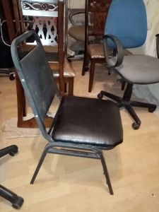 Apmeklātāju Visitor chair krēsls lietots black ― Krēslu veikals Bruņinieku 98,Rīga, 10.00-18.00, tālr.67205028, 29104805